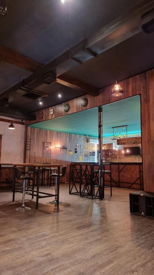 Sulo Atyrau Hotel Екстериор снимка