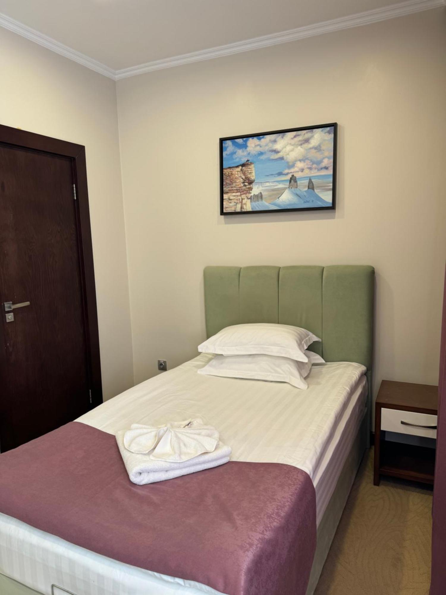 Sulo Atyrau Hotel Екстериор снимка